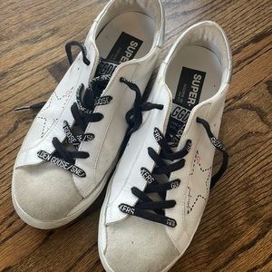 White Golden Goose Size: 39 US 9
